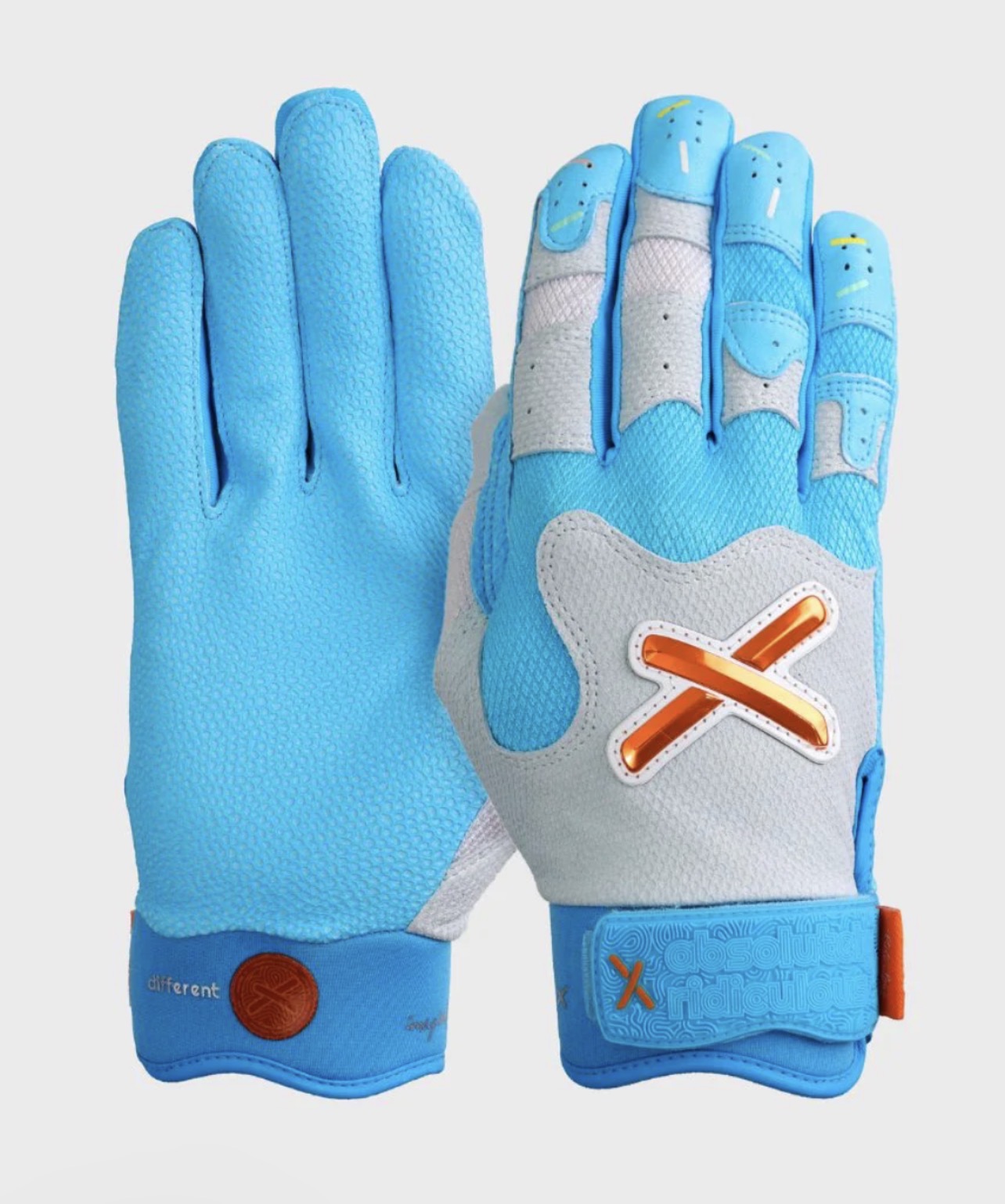 Aria Pushin P’ batting gloves