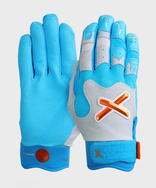 Aria Pushin P’ batting gloves